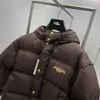 Piumino piatto da uomo di design da donna in rilievo da donna caldo giacca invernale di marca di lusso con cappuccio spesso caldo casual outdoor slim fit