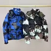 Herren-Damen-Winterjacke, Designer-Daunenmantel, Emblem, Camo, Stehkragen, Kapuze, Pufferjacke, Paar, verdickter, warmer, lockerer, lässiger Puffermantel