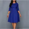 Abiti casual Robe mi mi lonue femme elegante elegante 3/4 maniche o-collo bottoni decorazione a-line abito midi abito ne nero verde viola rosso blu 2023 sukienka