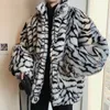 Kurtki męskie Faux Fur Płaszcz dla mężczyzn TIGER TIGER LOPARD Imitate Fur Jattera Grube ciepłe puszyste pluszowe luźne zworki 231115