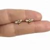 Orecchini a bottone Huitan Dainty Bee per le donne Colore argento/Colore oro Divertente da indossare ogni giorno Piercing all'orecchio Dropship di gioielli per adolescenti