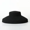 Berets King Wheat Stage Show Party wykonuj Wool Big Brim Black Women Fel Felt Cap Winter Bandage Lady Fashion Formal Top Hat