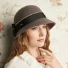 Bérets Automne Britannique Vintage Chapeau De Laine Hiver Chaud Top Mode Femme Élégant Bow Feutre Bassin De Banlieue En Gros