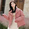 Kvinnors dike rockar kvinnor 2023 Winter Jacka Parkas White Black Pliad Stand Collar Short Female Cotton Padded Coat Warm Clothing Outwear