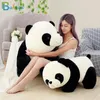 Plyschdockor 20 cm söt baby stor gigantisk panda björn fylld djurdocka djur leksak kudde tecknad kawaii flickor älskare gåvor 231116