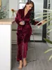 Velles de sommeil pour femmes Winter Red Wine Pyjama Femme Set 2 Pieds Pantalons salon de peignoir en molleton