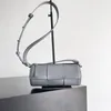 Designer cylinderväska 21 cm lyxig fatväska 10a spegel kvalitet crossbody väska kalvskinn messenger väska läder axelväska med låda b70v