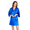 Indumenti da notte da donna Scrittura personalizzata Abito da sposa Abito in raso Donna Blu royal Kimono Lamina d'oro Lettera Regalo damigella d'onore Abiti da sposa