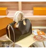 Women Designer Tote Bags 2023 L New Speedy Boston Bag V Single Shoulder Crossbody Small Presbyterian Nano Pillow Bag