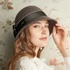 ベレット秋の英国のヴィンテージウール帽子冬ウォームトップトップトップ女性ファッションエレガントな弓フェルト通勤盆地卸売