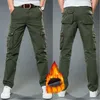 Pantalones para hombres Pantalones tácticos cálidos de lana de invierno Pantalones de algodón con cremallera Pantalones sueltos de carga verde militar Hombres Casual Plus Pantalones de herramientas gruesos tamaño 40 J231116