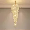 Ljuskronor lyxig trappa ljuskrona belysning guld heminredning kristall lampa spiral design hall lobby lång upphängningsljus fixtur