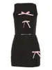 Casual Dresses Women S 2 Piece Summer Outfits Sexig Y2K ärmlös av axel Bow Tie Crop Top High midja Bodycon mini kjol