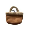 Evening Bags 2023 Winter Fashion Trend Tote Luxury Designer Handbags and Wallet's Faux Lamb Wool Color Block Retro Rever 231116