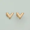 Modemerk V-vormige titanium stalen clip-on schroefachteroorbellen zijn een nieuw product voor vrouwen, charmante 18k gouden designer oorbellen, hoogwaardige luxe sieraden