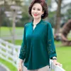 Kvinnors blusar kvinnor 2023 mode koreansk stil lös v-hals mamma solida skjortor vintage elegant långärmad topps z57
