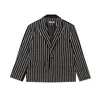 Costumes masculins Black Stripe Splice Blazers Men de la mode coréenne Fashion décontractée veste en vrac masculin