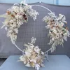 Dekorativa blommor tongfeng Artificial Silk Plant Rose Flower Arch Row Wedding Ceremony Moon Shape Table Center Backdrop