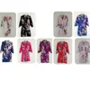 Vêtements de nuit pour femmes au détail femmes Satin soie Robes mariée lettre or scintillant court Floral robe de paon pour la fête de mariage se préparer T109