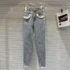 Jeans pour femmes 2023 Hiver Skinny Femmes Blanc Niche Socialite Furry Poche Strass Slim Fit Plus Velours Pantalon Crayon Chaud