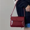 Bolsos de noche, bolso de hombro cuadrado pequeño de charol Vintage para mujer, bolsos de mano Retro a la moda de Color sólido para mujer, bolsos de mano Retro para mujer