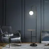 Stehlampen Moderne Lampe LED stehend mit rundem Tisch Art Deco Wohnzimmer Sofa Leselampen El Schlafzimmer Nachttisch