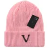 Fashion Designer hats Brand Italy Hat V Beanies Men's and women's beanie fall/winter thermal knit hat ski brand bonnet plaid Skull Hat Luxury warm cap B17