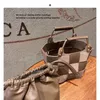 Designer Niche basket women's bag Leather woven women's cowhide single shoulder crossbody handbag Bucket bag single crossbody