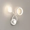 Lampada da parete in cristallo leggero di lusso minimalista personalizzato in stile crema per la casa moderna e semplice, sfondo del soggiorno