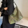여자의 큰 코듀로이 어깨 가방 쇼핑객 쇼핑 레이디 패션 겨울 여행 간단한 토트 핸드백