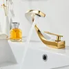 Badrumsvaskar kranar Creative Dedign Brass Faucet Artistic Luxury Gold Cold Water Mixer Tap Deck Mounted Basin Accessary