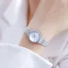 Armbandsur Luxury Quartz armbandsur kvinnliga mode kvinnors klockor små elegant kvinna tittar på automatiska damer