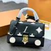 Metis Tasarımcı Messenger Çanta Çanta Lüks Mektup V Omuz Çantaları Sacoche Çanta Tasarımcısı Corssbody Deri Cross Vücut Kadın Lady Purse Satchel Bag M40780 A3