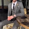 Mäns kostymer 2023 Mäns engelska affärer Casual Solid Color Plaid Suit Three-Piece Young Groom Man Wedding Dress Man