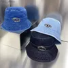 Szerokie brzegi czapki wiadra kapelusze moovook nowe nity mody litery Jean Fisherman Hat 2023 szerokie grzbiet dzwonka w kształcie ochrony przeciwsłonecznej Słońce Hat Matre Basin Hat YQ231116