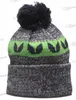 Nouveau Football Sport Rayures Revers Tricot Chapeau Mélange Couleurs Mode Fans GB Vert Rayé Baseball Sport Bonnets Chapeaux Os Skullies Revers Casquettes Taille Unique Nov16-01