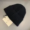 Bonnet de luxe Bonnet d'hiver Bonnet tricoté MONCLR Hommes Femmes Cap Italien Tendance Chapeau Chaud Mode Hommes Stretch Laine Casquette Chapeaux pour Hommes Femmes Cadeau