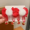 Hårtillbehör Ett par fast färg Autumn Plush Boll Ribbon Bow Flower Clips For Girl Kids Söta Hanfu Chinese Fairy Hairpin Fashion