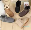 Короткие мини-женские зимние ботинки классического дизайна, женские сапоги, кожаный ремень из овчины, мешок для пыли