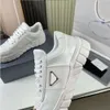 Europese Station Dikke Zool Lace-up Koeienhuid Match Kleur Platform Schoenen 2023 Nieuwe Mode Casual Mannen Board Schoenen ademend Spri