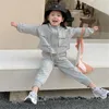 Set di abbigliamento Bambini Bambini Neonate Bambine Set Autunno Manica lunga Tuta sportiva Tuta Vestiti per bambini Outfit per 2 3 4 5 6 anni