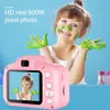 Spielzeugkameras Mini-Karikaturkamera 2-Zoll-HD-Bildschirm Pädagogisches Kinderspielzeug Tragbare Videokamera Digitalkamera SLR-Kamera für Kinder 230414