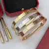 Designer pulseira titânio luxo masculino e feminino 18k rosa ouro moda popular não desbota cor pulseira tendência acessórios de aço inoxidável63