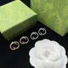 Studdesignerörhängen mode Tvåfärgade örhängen Guldörhängen smycken set Valentine Day Gift Engagement