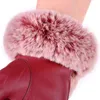 Cinco dedos Guantes Invierno Cálido Pantalla táctil PU Guantes de cuero Mujeres Mitones Moda Lujo Imitación Piel Gants Mujer Cuero Peluche Luvas Esquí Grueso 231115