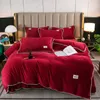 Set di biancheria da letto Copripiumino in velluto corallo caldo Copripiumino in peluche per l'inverno Queen / King Size Copripiumino addensato 220x240 senza federa 231116