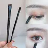 Strumenti per il trucco 12 pezzi Pennelli per trucco a lama Pennello per sopracciglia sottile angolato Pennello per eyeliner piatto fine Pennello per sopracciglia professionale Strumento per il trucco di bellezza 231115