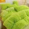 Ensembles de literie Luxe 4 pièces Super Shaggy doux corail polaire chaud confortable ensemble de literie vison velours housse de couette ensemble de housse de couette couvre-lit couverture 231116