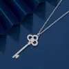 Hoge kwaliteit T Family Ism vergulde 18 K goud ingelegde hartkroon ketting volledige diamanten sleutel hanger kraag ketting