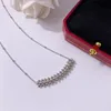 2024 Moda Yeni Gelme Tasarım Markası Perçin Tırnak Kolye Kadın Kazak Zinciri Kolye Bakır Aksesuarları Kadın Mücevherleri İçin Zirkon Gümüş Renk